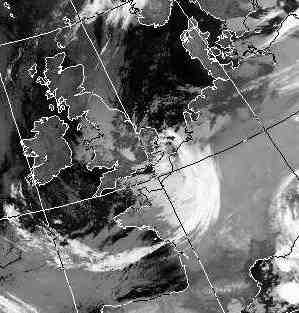 Satellitenbild (Infrarot, Ausschnitt) von NOAA 9 vom 29.10.1985, 03.53 UT